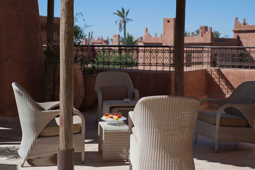 티그미자 스위트 앤 파빌리온 호텔 Ouled Jelal 외부 사진 Terrace at the hotel