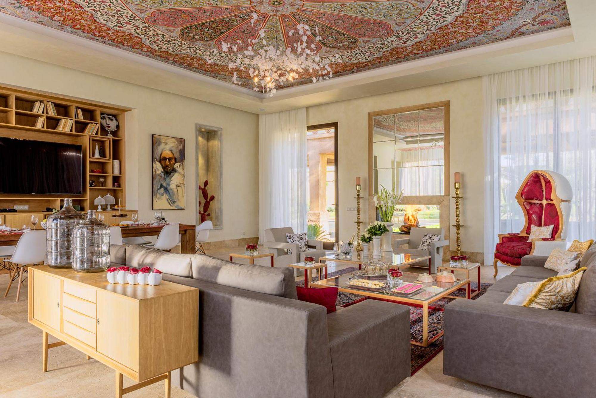 티그미자 스위트 앤 파빌리온 호텔 Ouled Jelal 객실 사진 The interior of the presidential suite at the Ritz-Carlton, Jerusalem