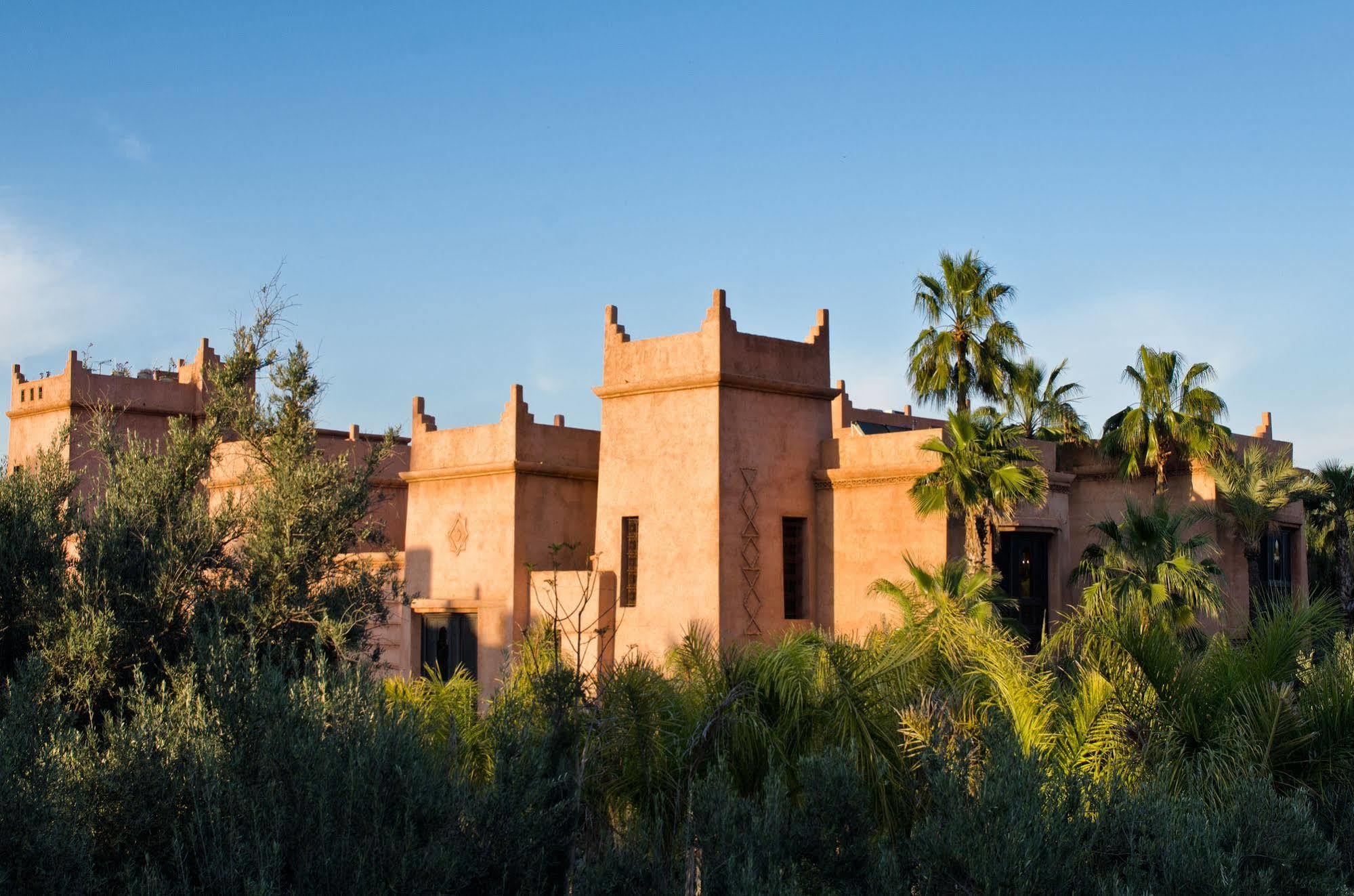 티그미자 스위트 앤 파빌리온 호텔 Ouled Jelal 외부 사진 The hotel's main building